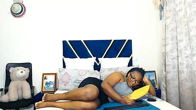 veronica1xxx live cam on StripChat