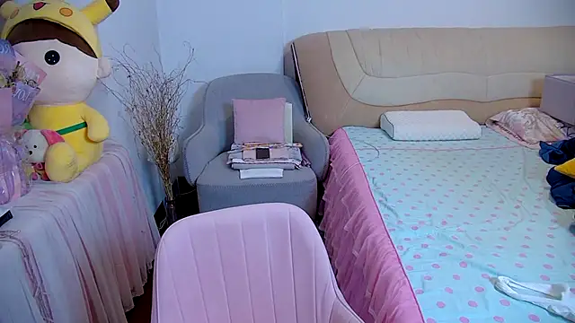328coco live cam preview