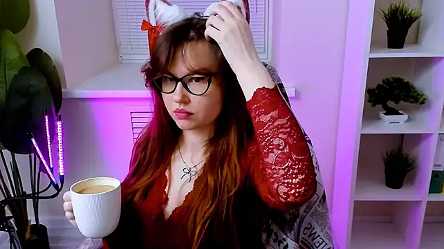 CarolGiggly live cam on StripChat