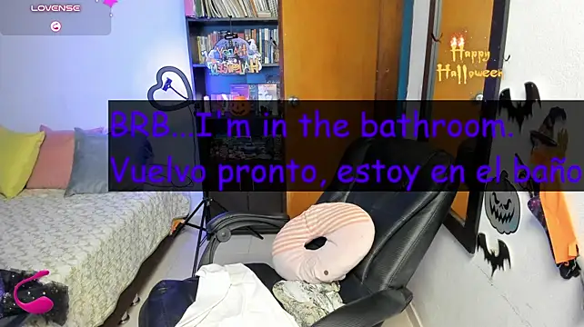 peanut_tangerine live cam on StripChat