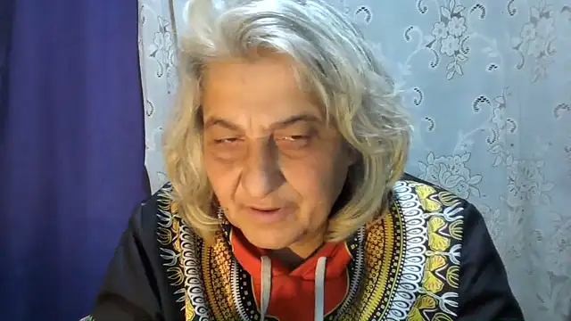 ExquisiteMature live cam preview