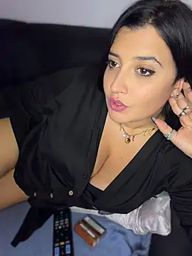 Novababy18 live cam
