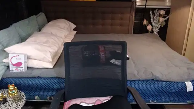 xheavenlytrans webcam