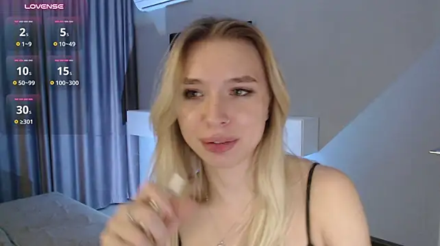 Emily_Hartt
