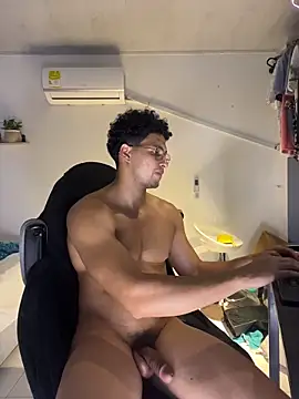 Kris_Khalifa69