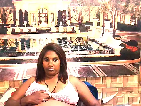 IndianQueen30 live cam