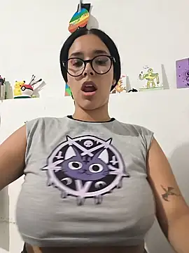 Annya-sweet webcam