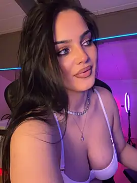 LunnaVey