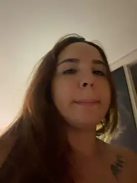 BrunaMendees live cam