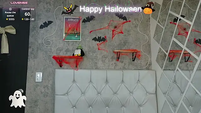Devil_AliceXo live cam on StripChat