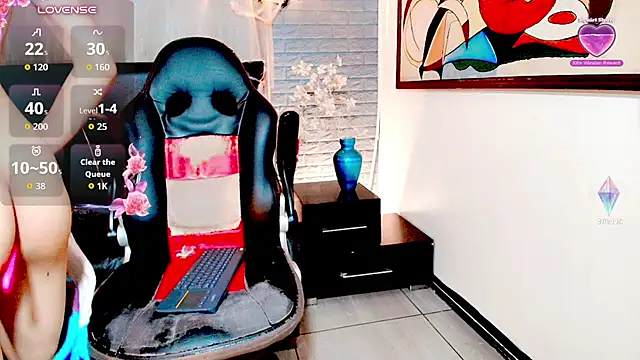 alondra_gerardi live cam on StripChat