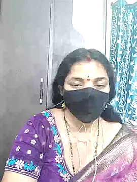 Leela_555 live sex cam