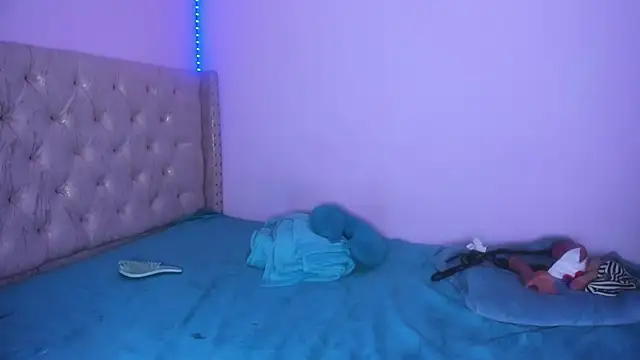 victoria_and_andra