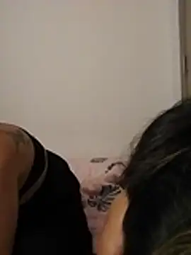 carmesix's live cam