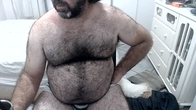 MysterBearMG live cam