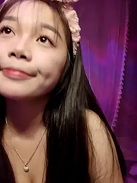 baa-bee22 (F teen) - Hij