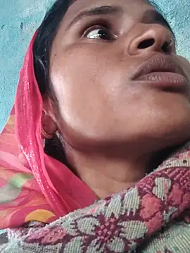 Srishti_sharma live cam on StripChat