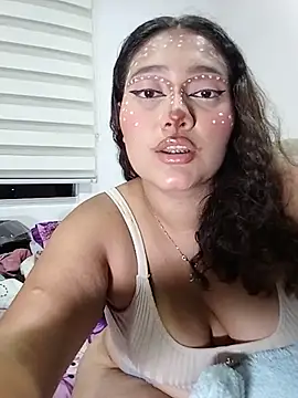 snake_mia live cam on StripChat