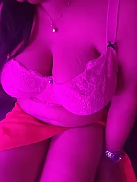 Curvy_Pooja live cam on StripChat
