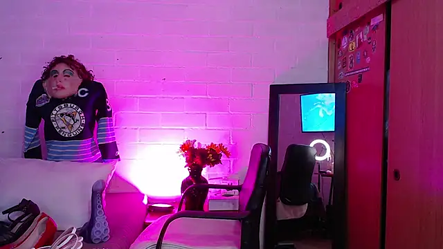 Amy66 live cam on StripChat