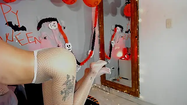 Milly_Palmer live cam on StripChat