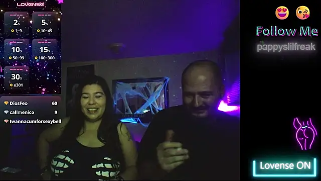 pappyslilfreak live cam on StripChat