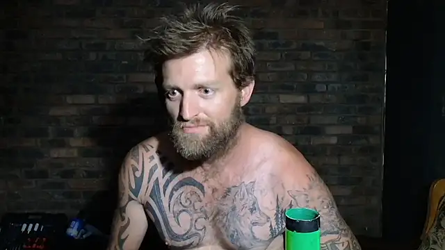 the-billy-blue live cam on StripChat