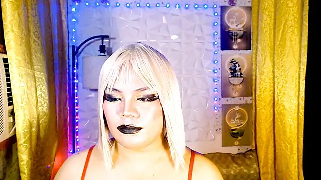 TSbrianaHugeCock