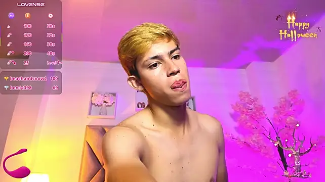 Baby_noahtt live sex cam