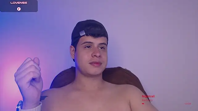 BjornSteel live cam on StripChat