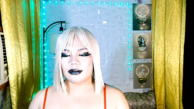 TSbrianaHugeCock webcam