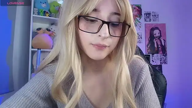 CelesteAyase webcam