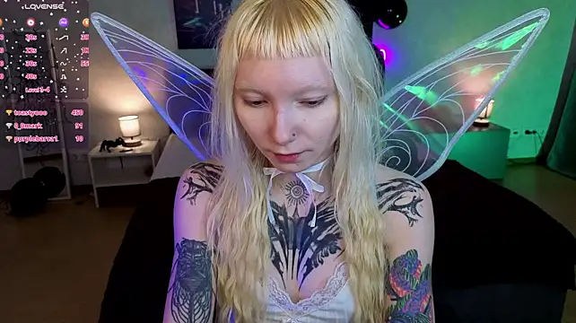 tattoo_art_baby live cam on StripChat
