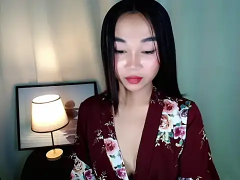 TsCyra_foxxx