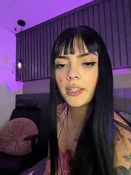 AliceRitter live cam on StripChat