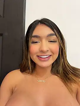 jenn_fit Live Webcam on Stripchat