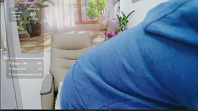 santanawa live cam on StripChat