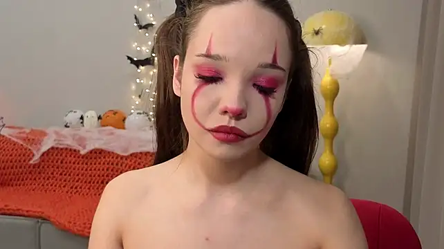 Milly_Lane