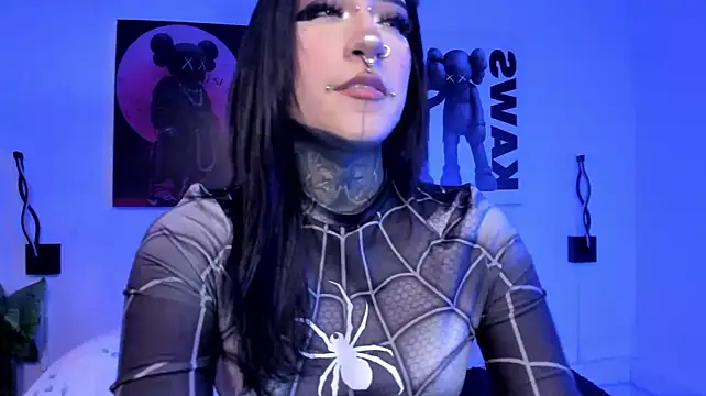 Kat_VonDe live cam on StripChat