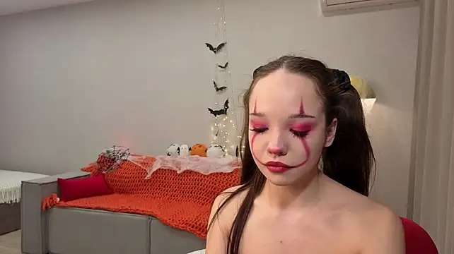 Milly_Lane