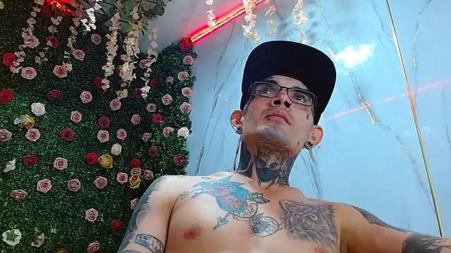 boy_tatto77 (M young) - naked total
