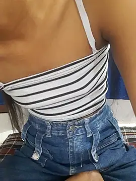 Monika_my_Darling@xh live cam on StripChat