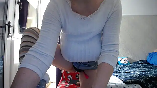 Mary_x