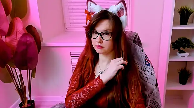 CarolGiggly live cam on StripChat