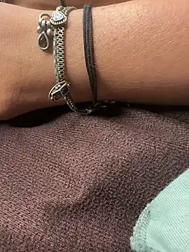 Delhisaxiqueen webcam