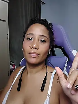 zandra_kiman live cam on StripChat