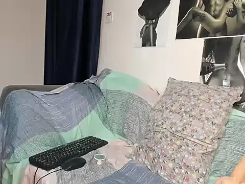 Tinysexydoll