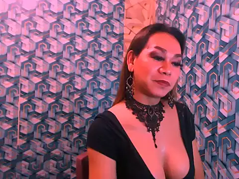 WOW_BlessedBIGCOCK live cam on StripChat