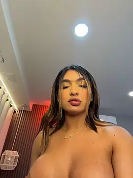 jenn_fit webcam