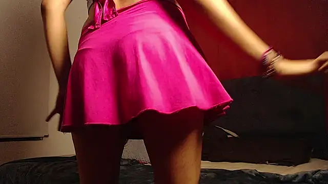 Tessa_y_Thiago